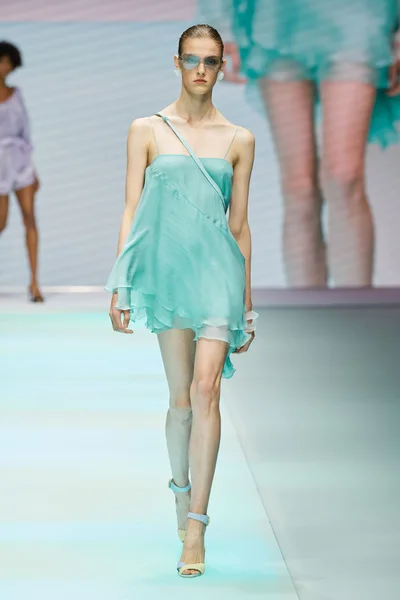 Look 75